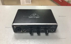 Звуковая карта Behringer Uphoria UMC22