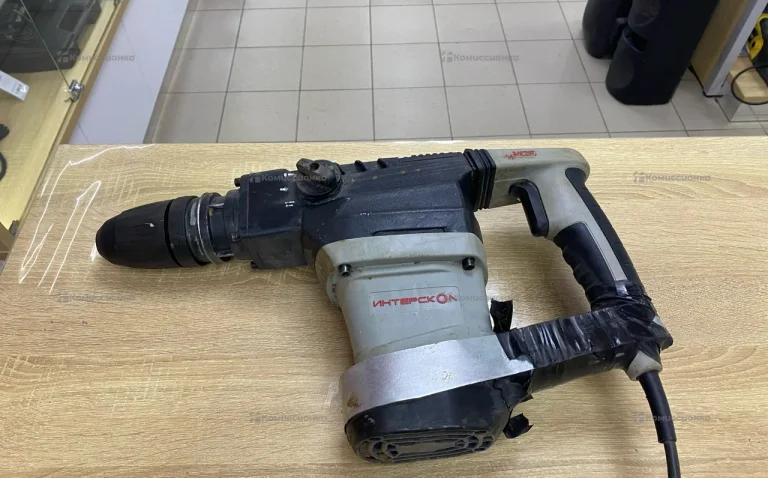 Перфоратор Интерскол П-40/1100ЭВ