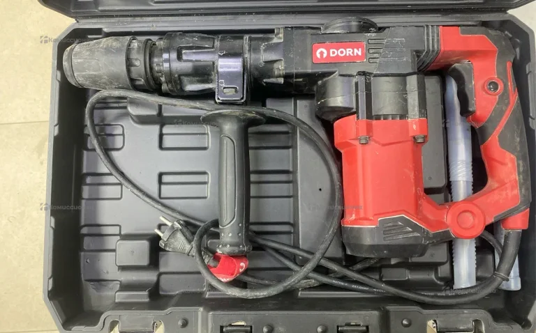 Отбойный молоток DORN DDH-1300