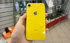 Apple iPhone XR 3/128 ГБ