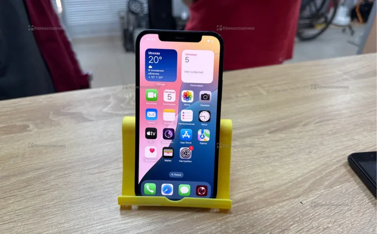 Apple IPhone 12 64Gb