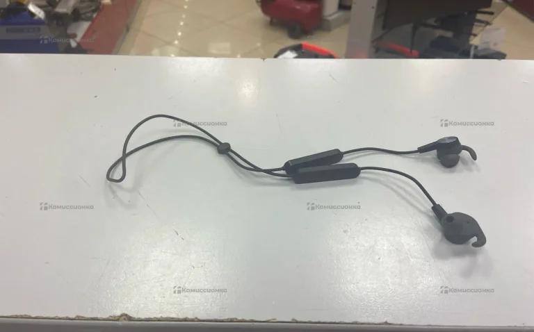 Наушники  Honor am61