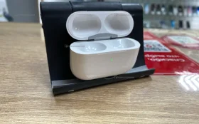 Купить Кейс от AirPods Pro 2 б/у , в Самара Цена:1990рублей