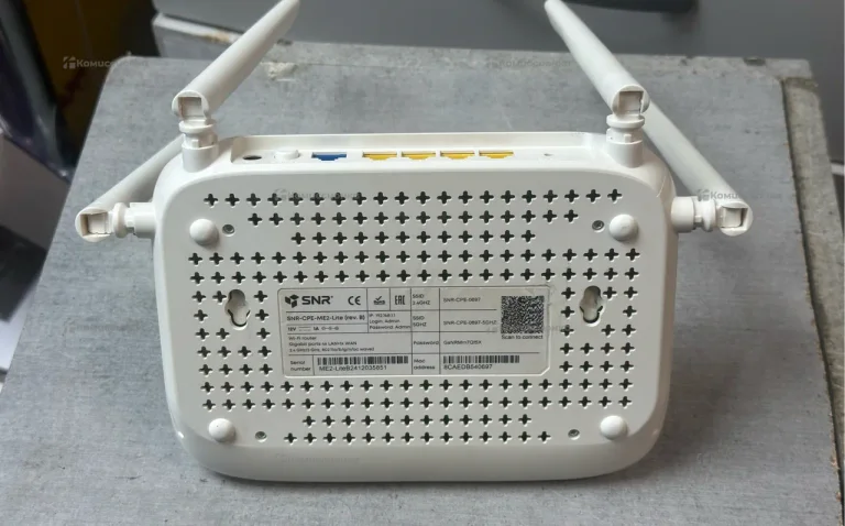 Роутер CNT ME2-Lite