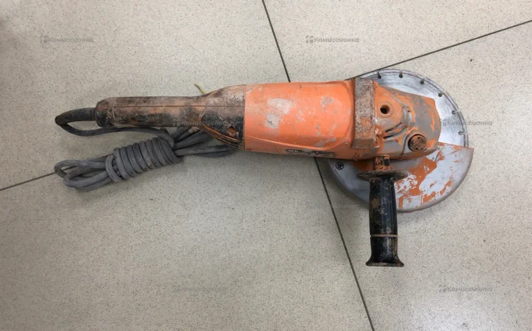 УШМ AEG WS 2200-230 DMS (курок не фиксирует)