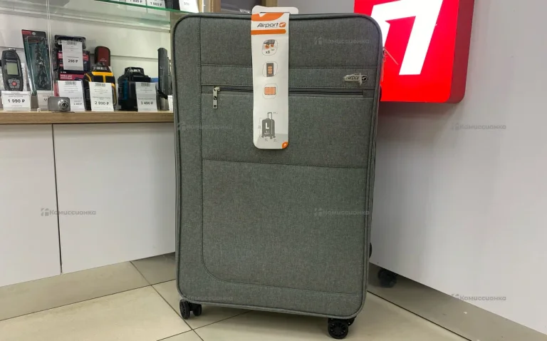 Чемодан на колесах S