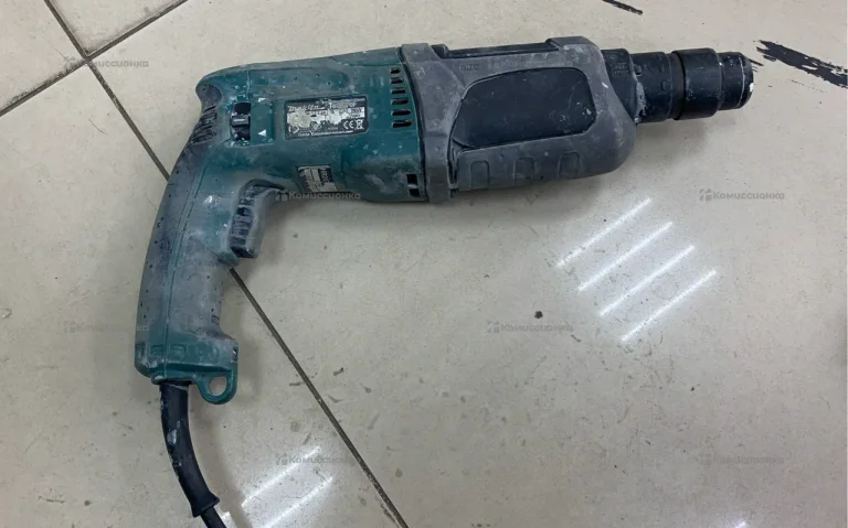 Перфоратор Makita HR2470 2023г.