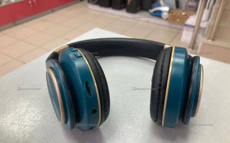 Наушники  Bluetooth синие