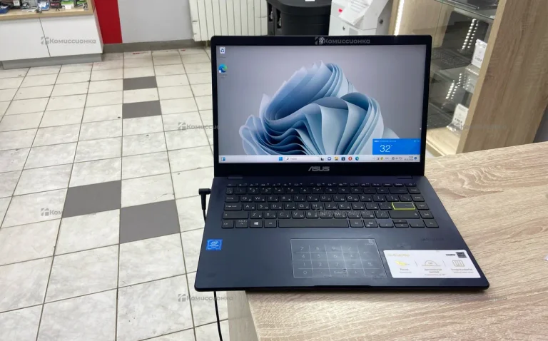 Ноутбук Asus Laptop R429M
