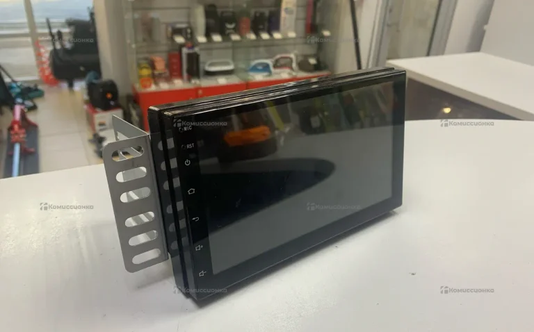 Автомагнитола  Android 14 2/32 8227i
