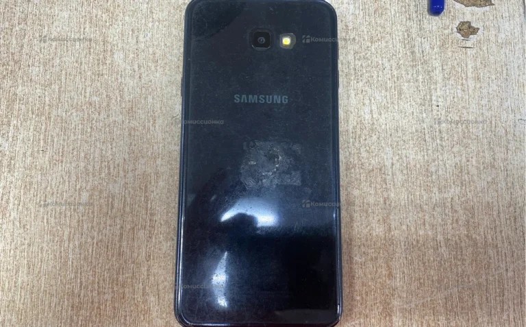 Samsung Galaxy J4+ 3/32 ГБ