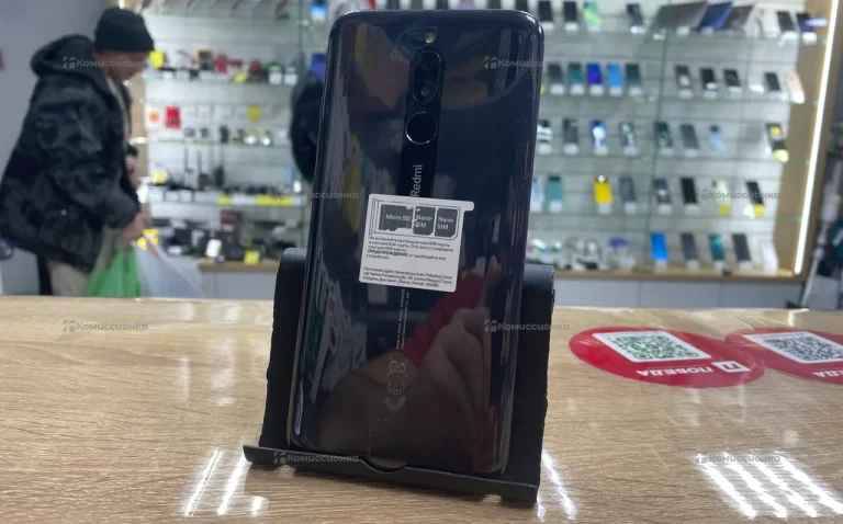 Xiaomi Redmi 8 3/32 ГБ