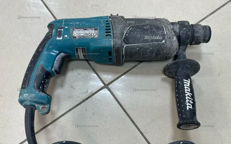 Перфоратор makita HR2470