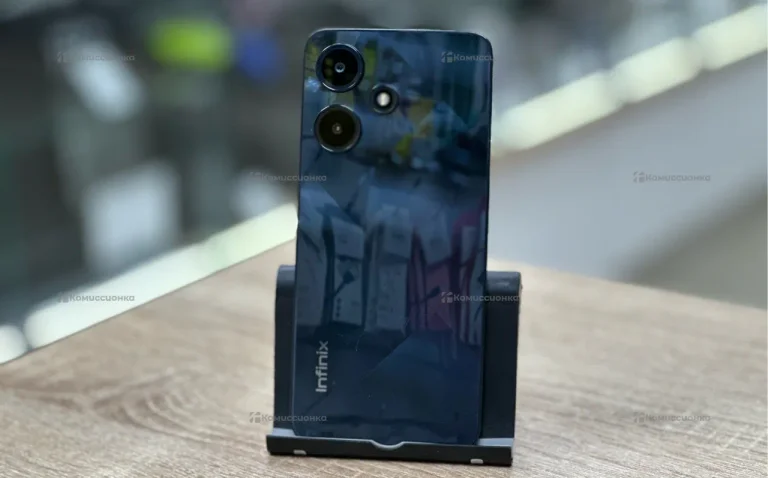 Infinix Hot 30i 4/64 ГБ