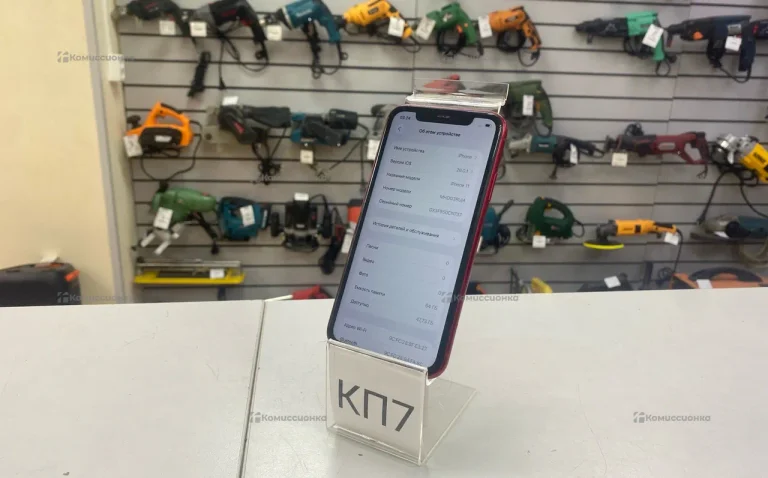 Apple iPhone 11 4/64 ГБ