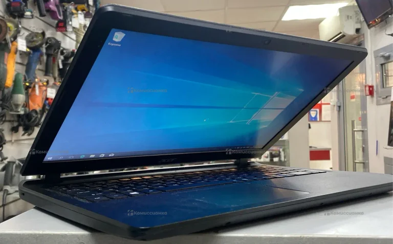 Ноутбук  Acer ES1-553