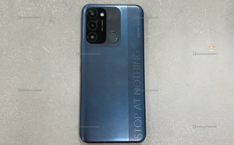 Tecno Spark 8C 3/64 ГБ