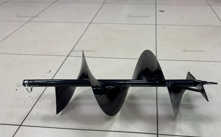 Шнек для бурения грунта 300мм