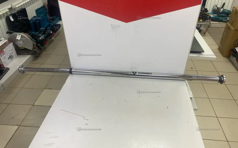 Турник дверной Torneo