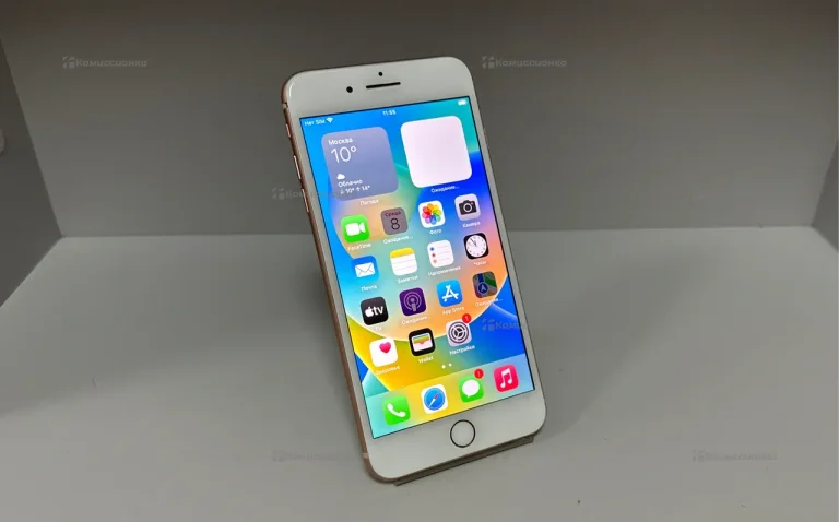 Apple iPhone 8 Plus 3/64 ГБ