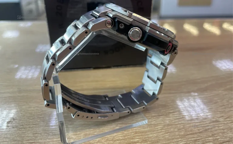 Часы  Casio GST-B100D-1AER