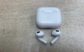 Купить Наушники  AirPods 3 б/у , в Москва и область Цена:3500рублей