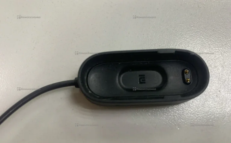 Часы  mi band 4