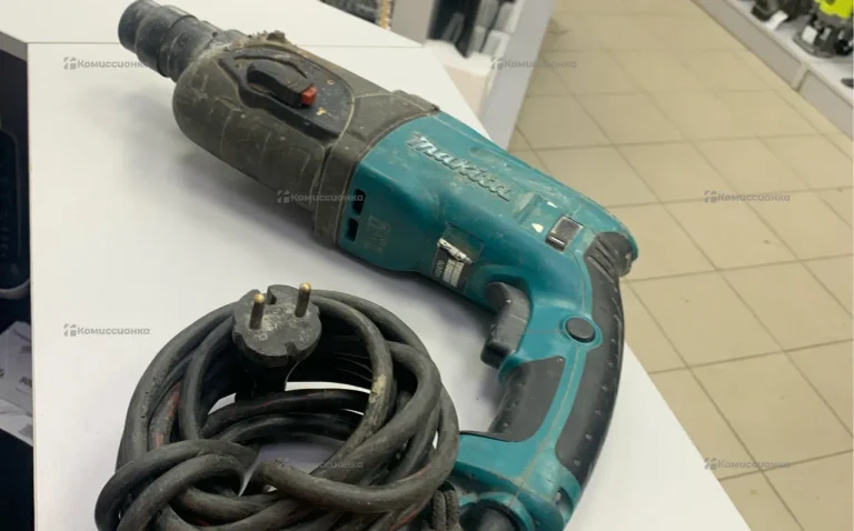 Перфоратор makita HR2470