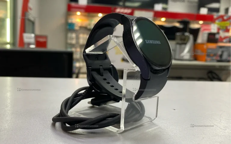 Часы  Samsung Galaxy Watch 6