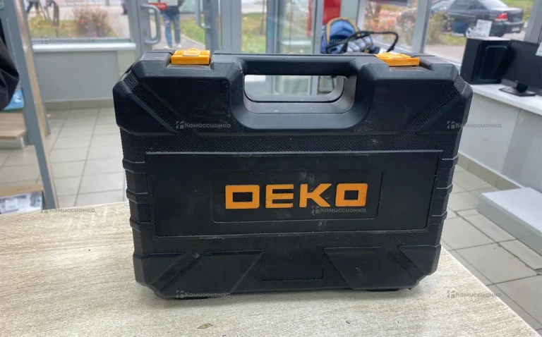 Шуруповерт Deko banger