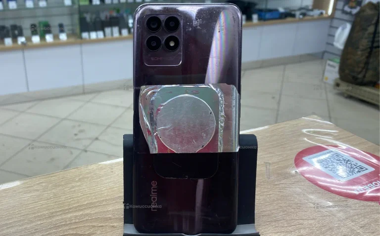 Realme 8i 4/128 ГБ