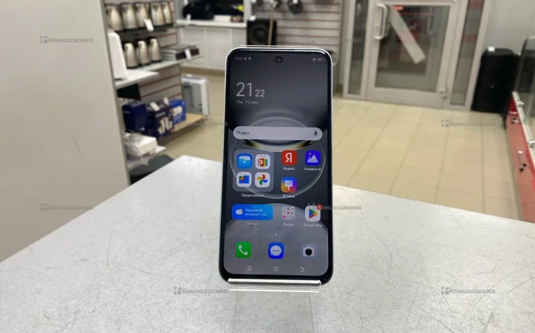Tecno Spark 30C 4/128 ГБ