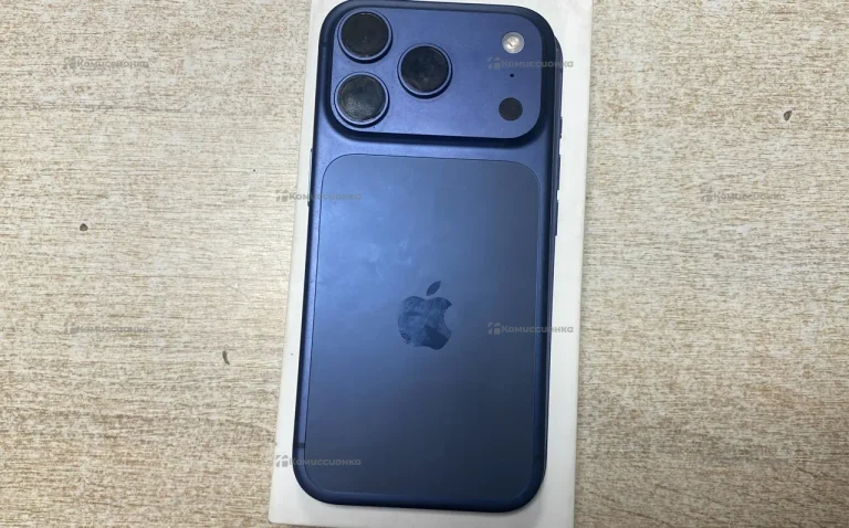 Apple iPhone 17 Pro 8/256 ГБ
