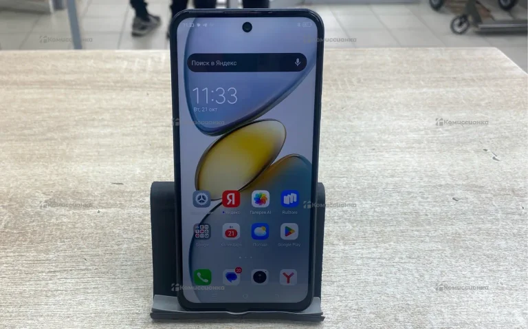 Tecno Spark Go 1 3/64 ГБ
