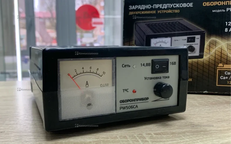 Автомобильное зарядное Оборонприбор PW506ca