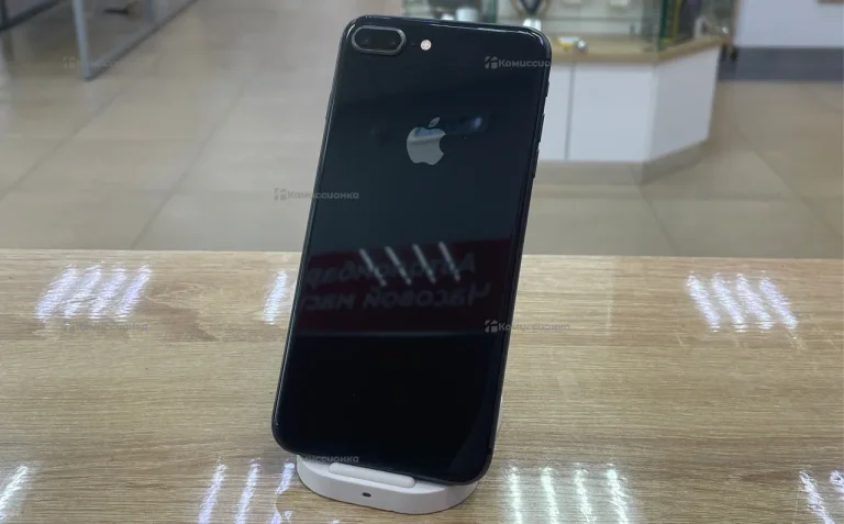 Apple iPhone 8 Plus 3/256 ГБ