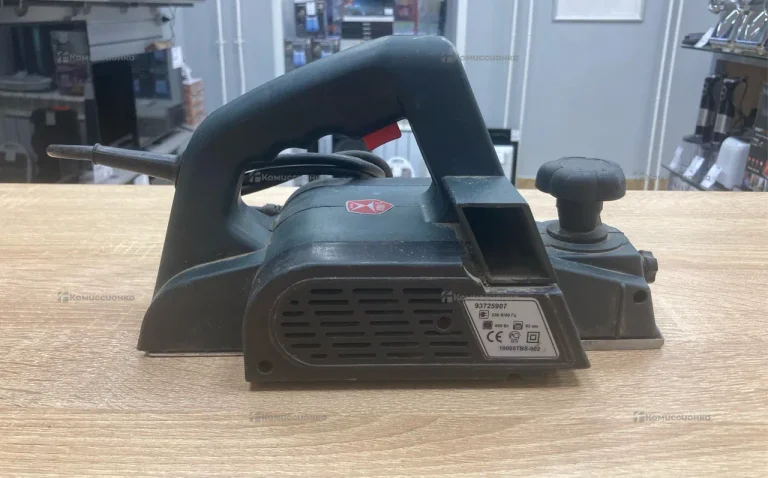 электрический рубанок P-601