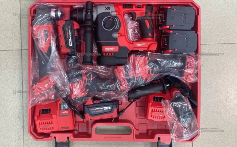 Набор электро-иснструментов Milwaukee 4 в 1