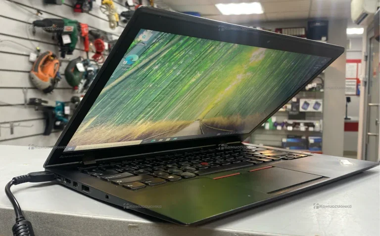 Ноутбук Lenovo 20BTS2HY00