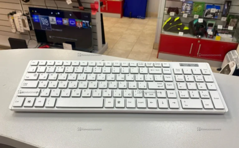 Клавиатура QUMO Omicron
