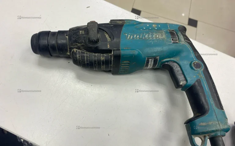 перфоратор Makita hr1860