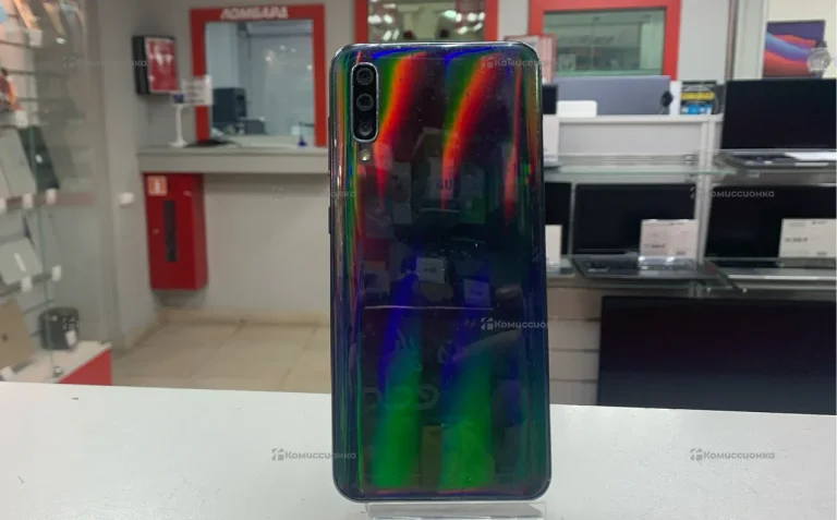 Samsung Galaxy A50 4/64Gb