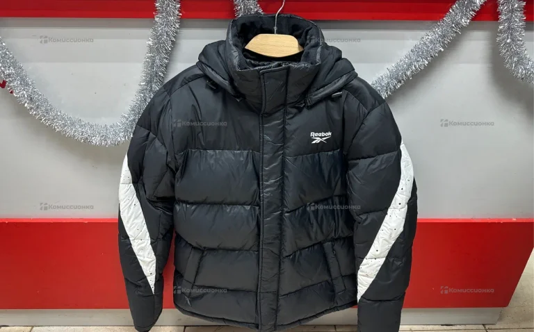 Куртка Reebok (L)
