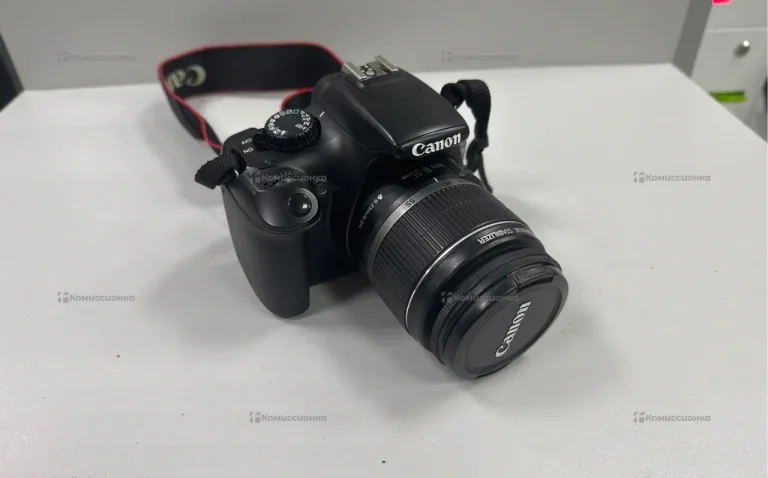 Фотоаппарат  Canon EOS 1100D