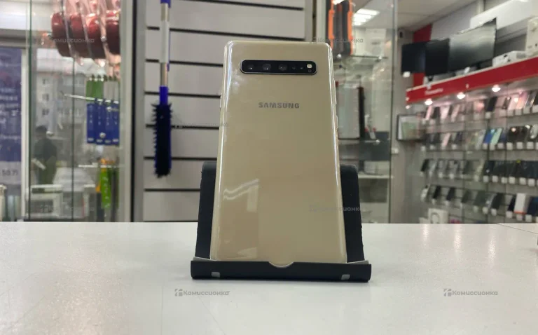 Samsung Galaxy S10 5G 8/256 ГБ