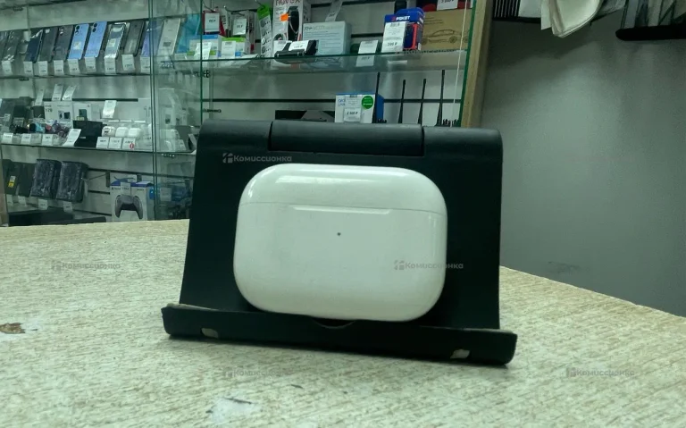 Наушники Apple AirPods Pro