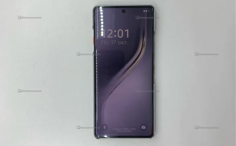 Tecno Camon 40 Pro 8/256 ГБ