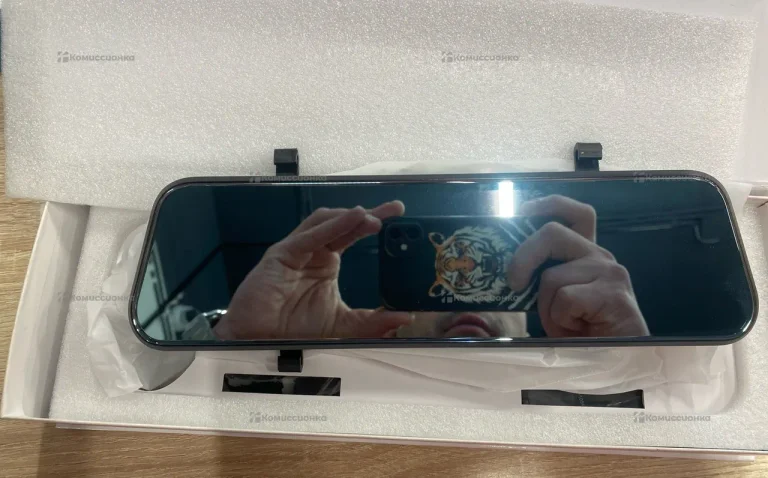 Видеорегистратор зеркало