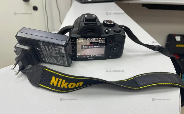 Фотоаппарат  nikon D3100