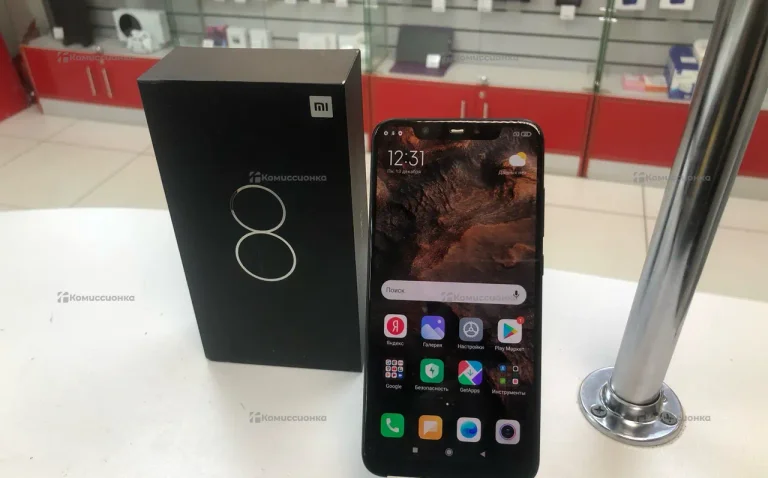 Xiaomi Mi 8 6/128 ГБ